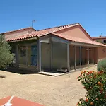 빌라 4 Pieces, 10 Couchages, Jardin, Terrasses, A 900m De La Plage, Saint-cyprien - Fr-1-106-35 생시프리앙